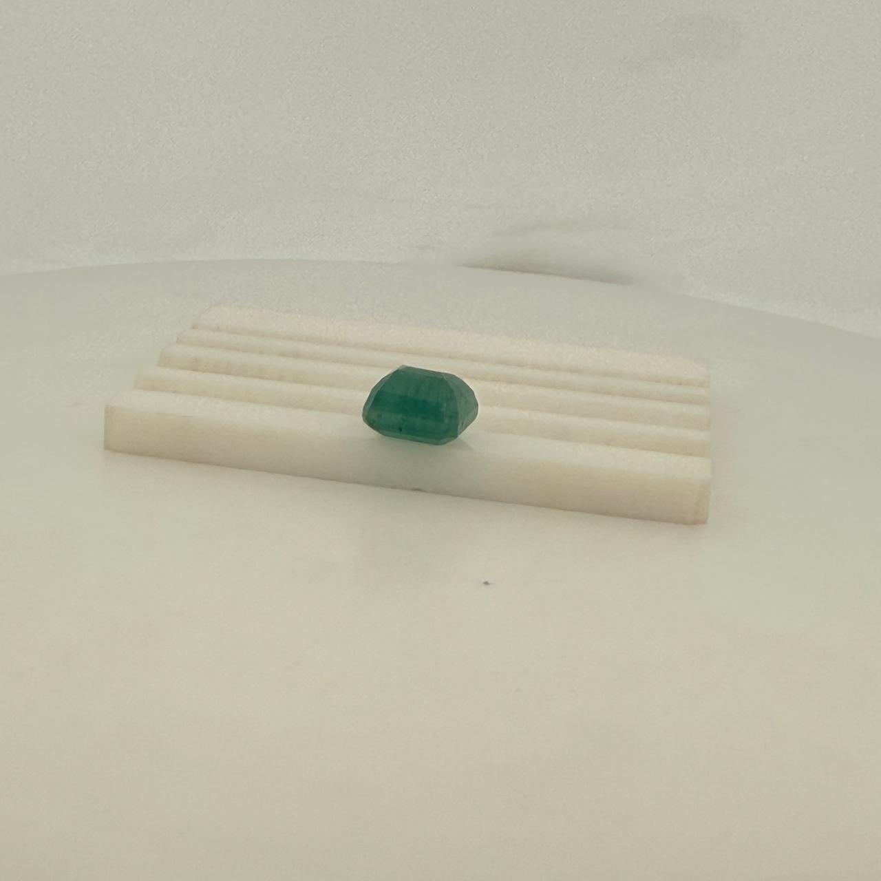 Zambian Emerald (Panna) – 10.73 Carat - Image 2